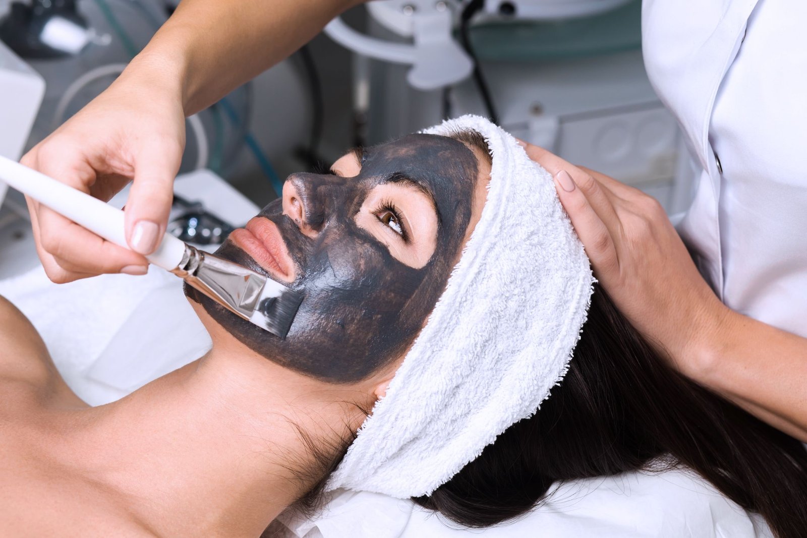 Carbon Facial